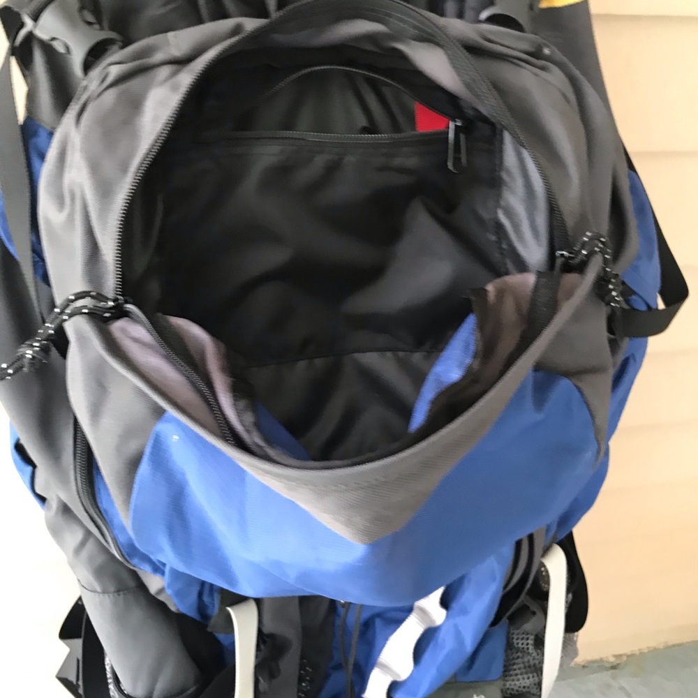 KElLTY Coyote 4750 hiking/camping backpack - Picture 7 of 16